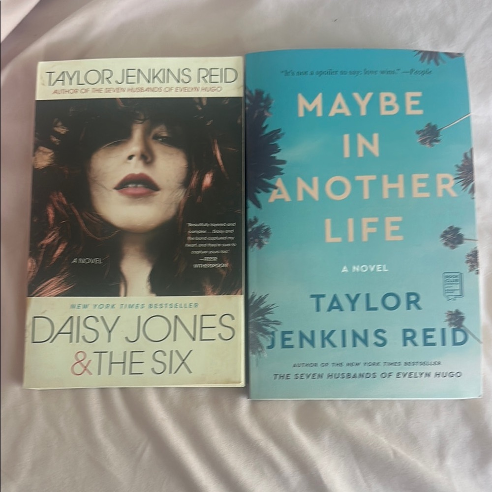 Barnes & Noble Taylor Jenkins Reid Book Set